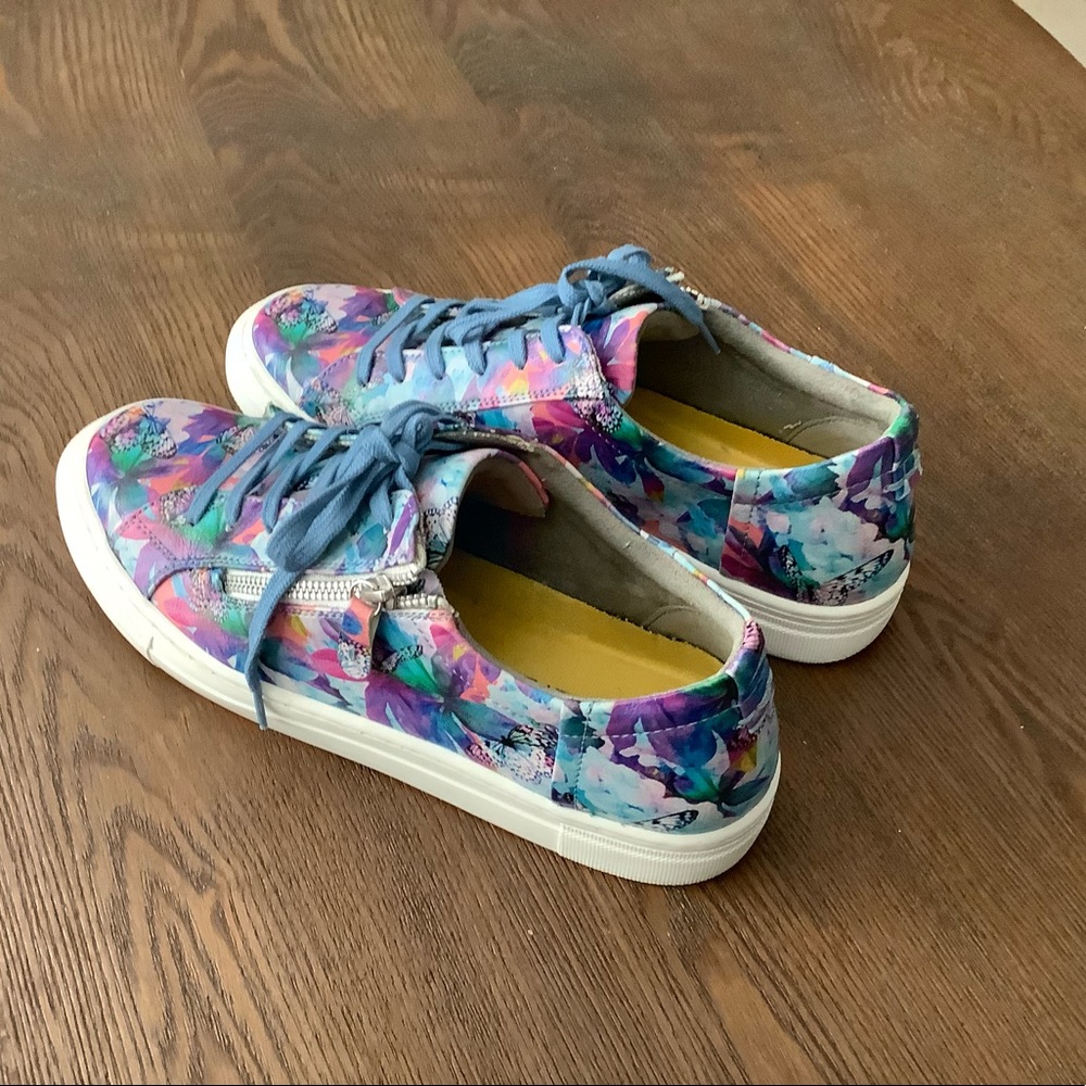 Sneakers, Multicolored. - Picture 6 of 8